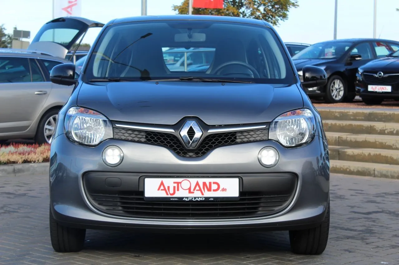 Renault Twingo 1.0 SCe Limited...  Image 2