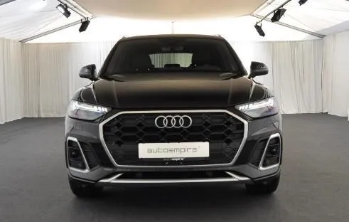 AUDI Q5 35 TDI S tronic S line Plus Image 1