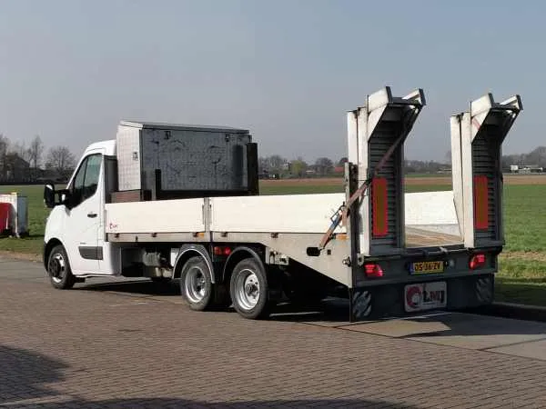 Renault Master T35 2.3 DCI Image 5