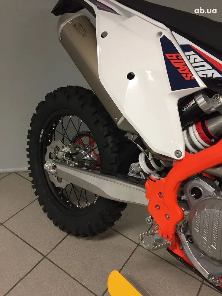 KTM 250 Image 4